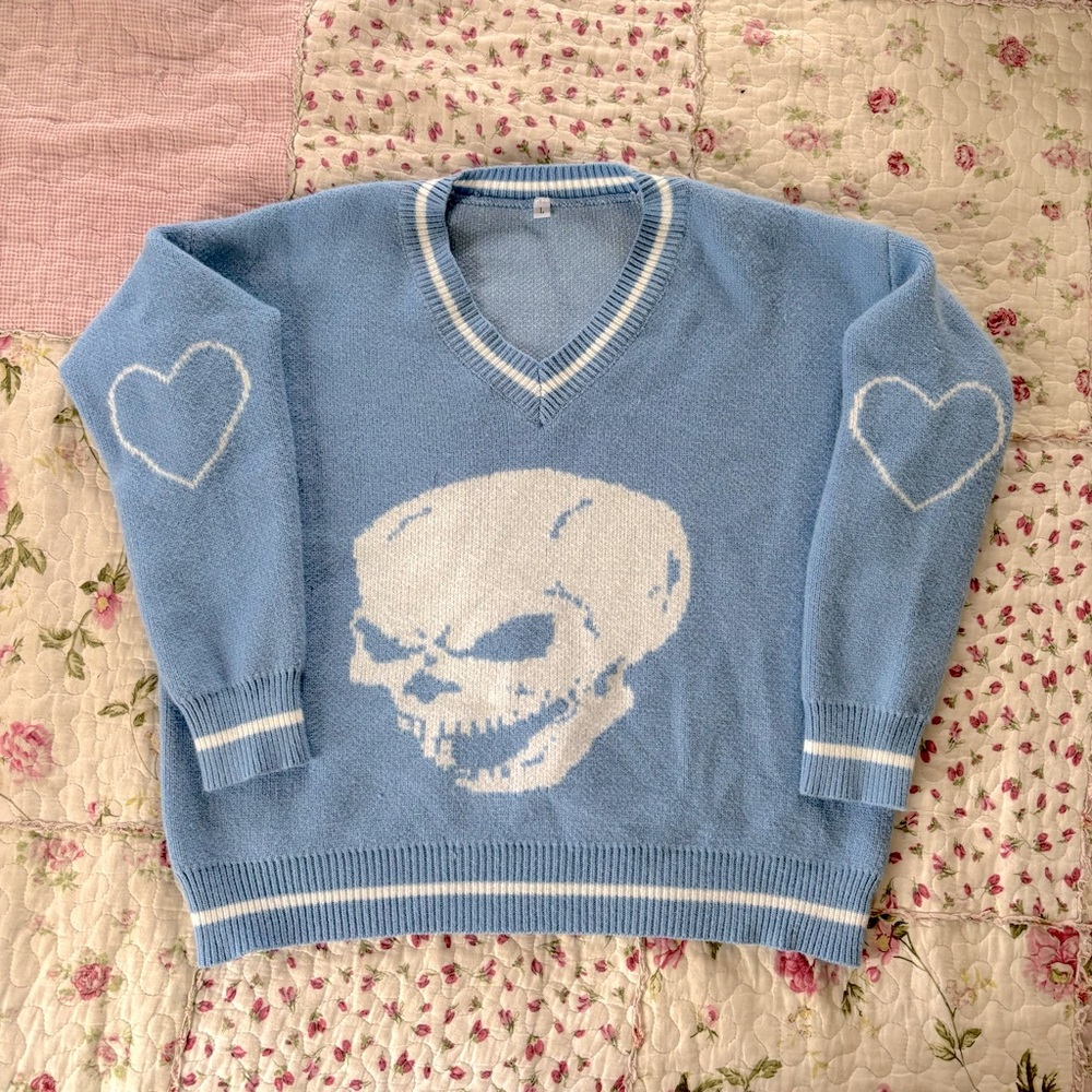 YesStyle Blue Skull Sweater